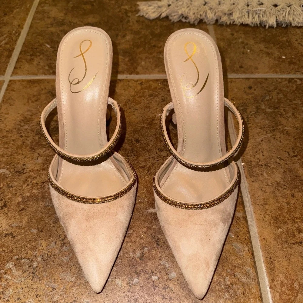 Sam Edelman Pump - Picture 2 of 8